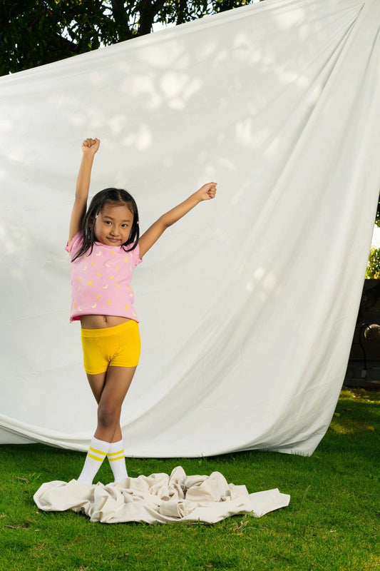 Girls Boyshorts Pack of 3 Yellow Size 49-53cm (4-5 years)